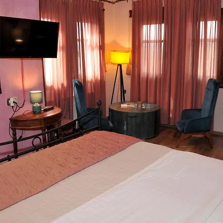 Guest house Archontiko Mesohori Meteora 4*