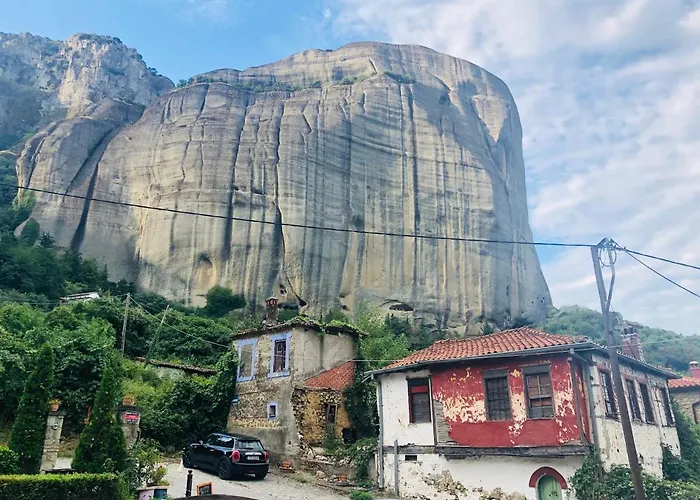 Archontiko Mesohori Meteora ゲストハウス カランバカ